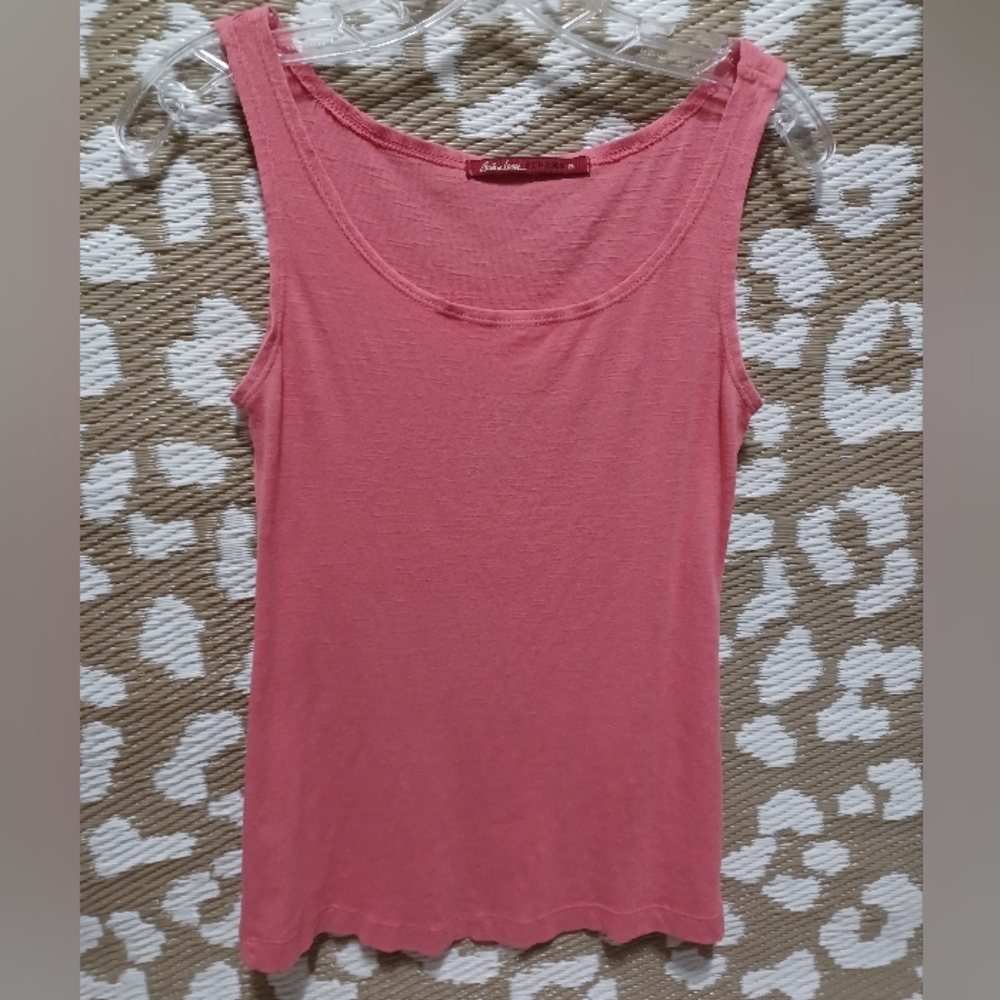Ladies' Pink Scoop Neck Tank Top